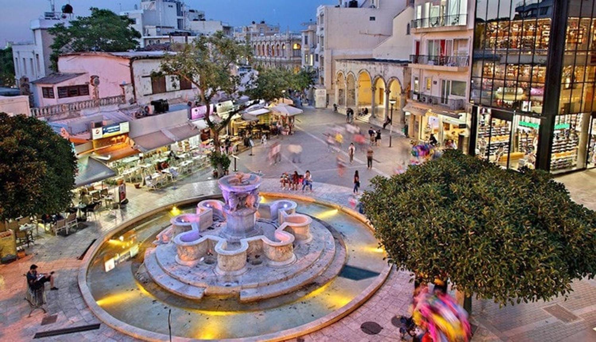 City Center Apartment Project 3 By Creatan Houses Heraklion  Exterior photo